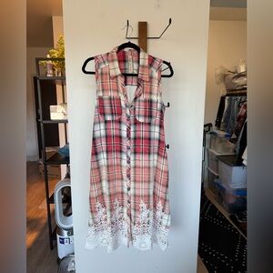 Arratta! Super cute and comfy plaid/lace tunic (XS) NEW! NEVER BEEN WORN